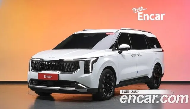 Фотография автомобиля — Kia Carnival