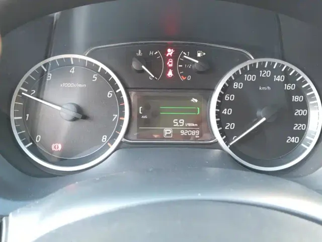 Nissan Sylphy — Фото автомобиля 14