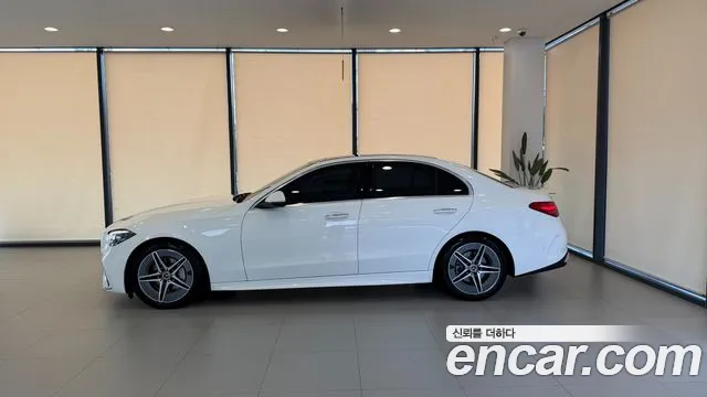 Mercedes-Benz C-Class W206 — Фото автомобиля 11