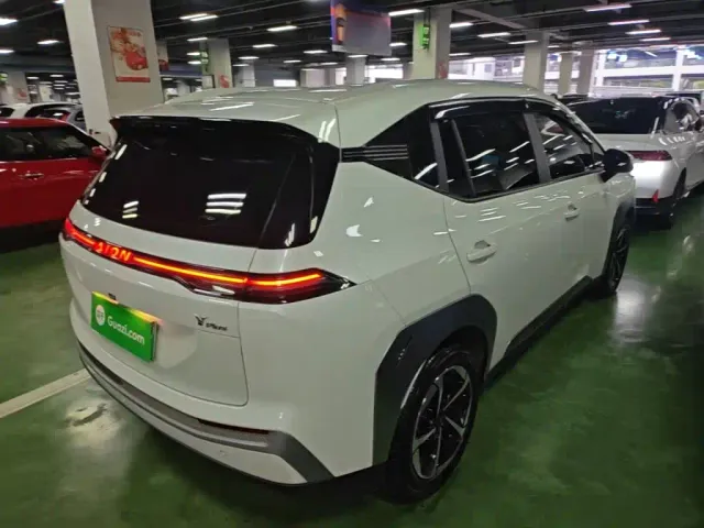 GAC Aion Y — Фото автомобиля 6