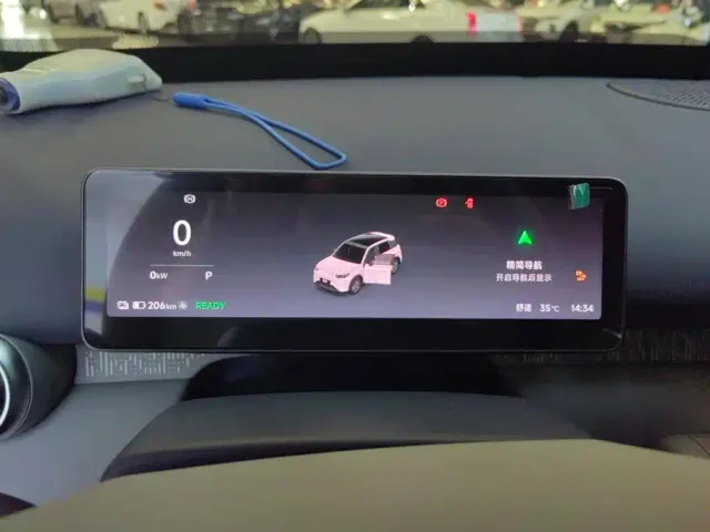 Leapmotor A10 — Фото автомобиля 14