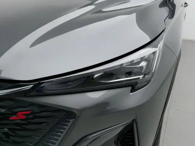 Changan X5 Plus — Фото автомобиля 7