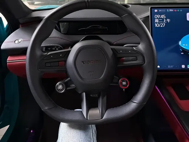 Xiaomi SU7 — Фото автомобиля 12
