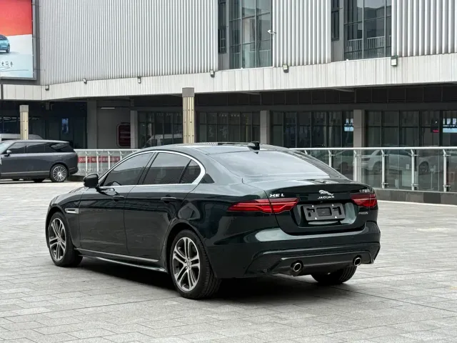 Jaguar XEL — Фото автомобиля 7