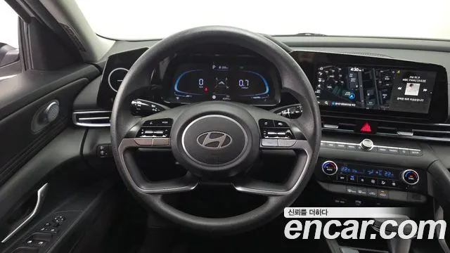 Hyundai Avante CN7 — Фото автомобиля 20
