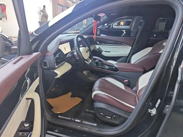 Geely Xingyue L — Фото автомобиля 15