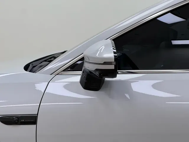 Geely Galaxy E8 — Фото автомобиля 10