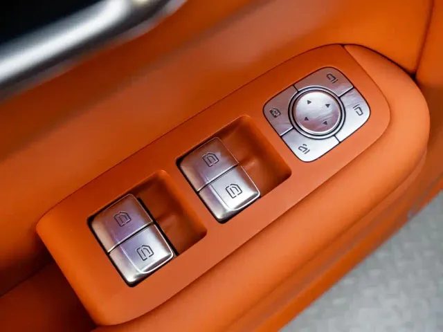 Li Auto L7 — Фото автомобиля 25