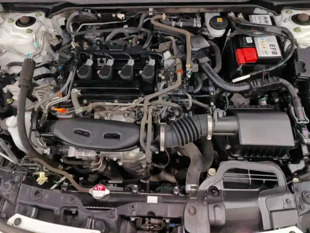 Honda Civic — Фото автомобиля 10