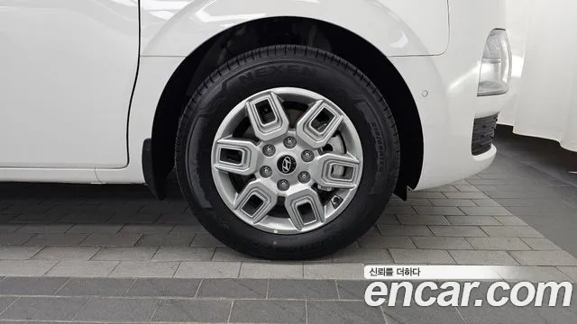 Hyundai Staria New — Фото автомобиля 6