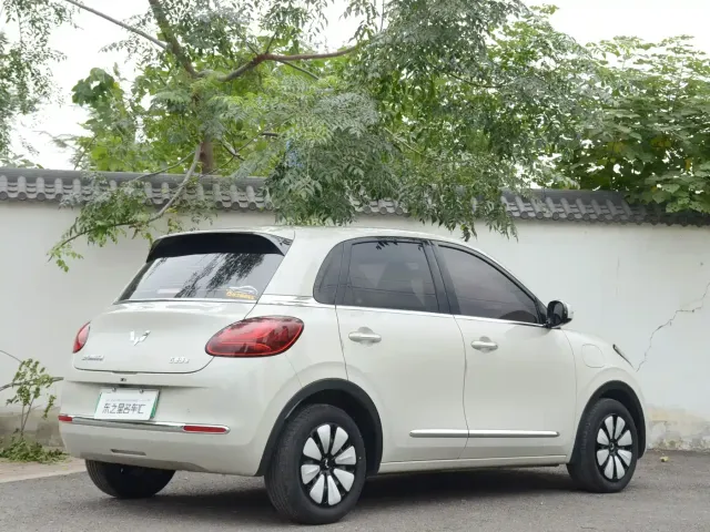 Wuling Bingo — Фото автомобиля 13