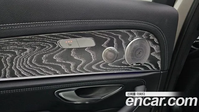 Mercedes-Benz E-Class E-класс W213 E350 4MATIC Avantgarde — Фото автомобиля 25