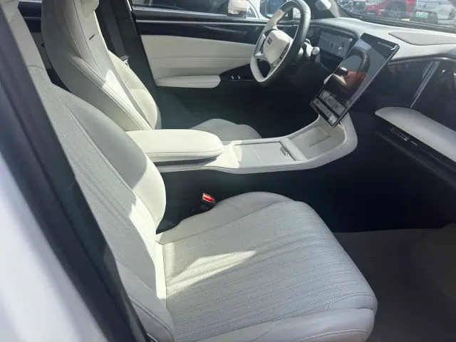 Geely Galaxy L7 — Фото автомобиля 5