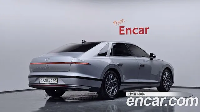 Hyundai Grandeur GN7 — Фото автомобиля 2
