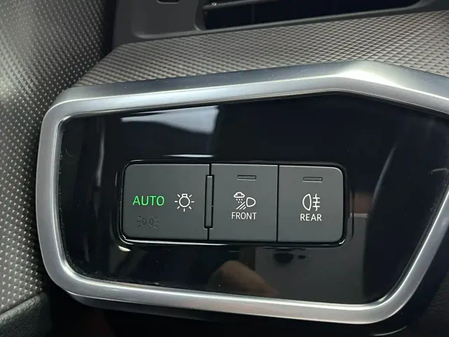 Audi Audi A6L 2022 55 TFSI quattro Premium Dynamic — Фото автомобиля 27