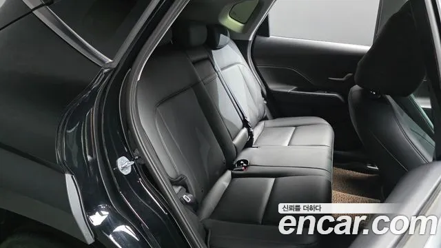 Hyundai Kona SX2 — Фото автомобиля 17