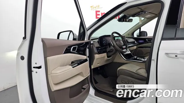 Kia Carnival 4th Gen — Фото автомобиля 15