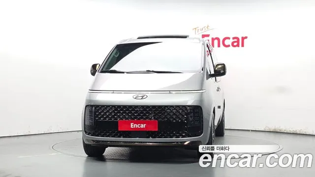 Hyundai Staria — Фото автомобиля 3