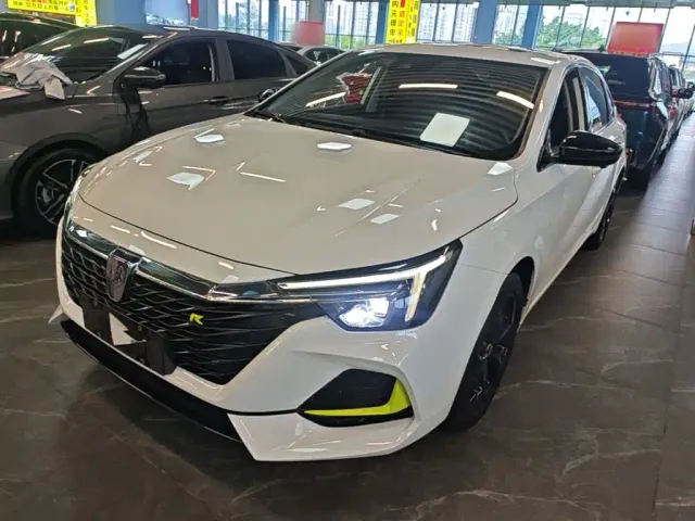 Фотография автомобиля — Roewe i6 MAX