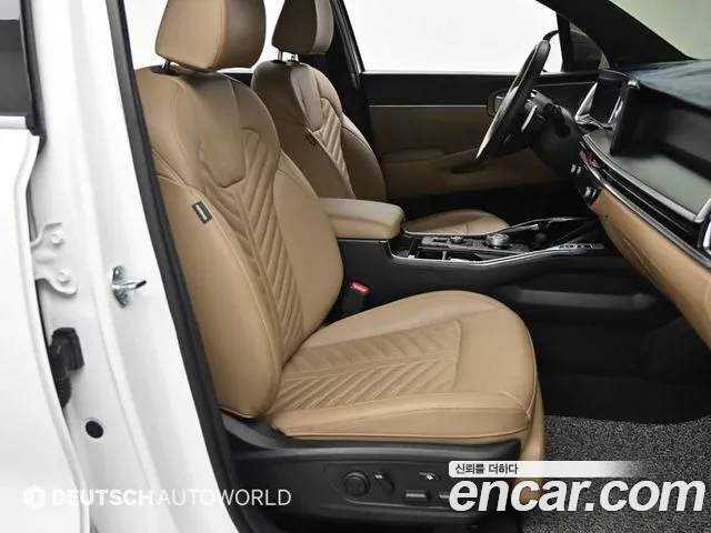 Kia Sorento Новый Sorento 4 поколение Бензин 2.5T 2WD — Фото автомобиля 16
