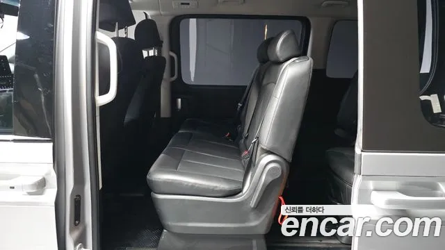 Hyundai Staria — Фото автомобиля 16