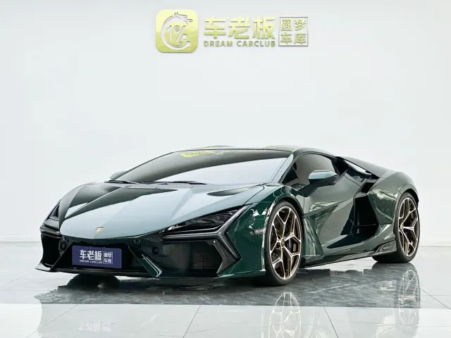 Lamborghini Revuelto — Фото автомобиля 2