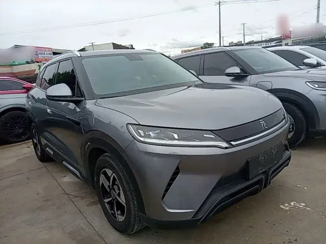 BYD Yuan UP — Фото автомобиля 3