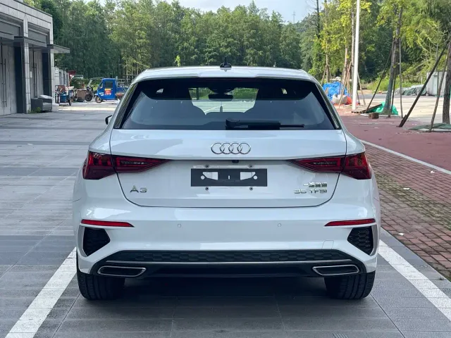Audi A3 — Фото автомобиля 5
