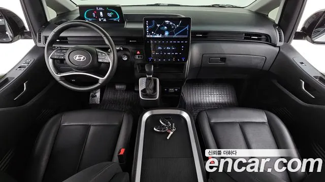 Hyundai Staria Staria — Фото автомобиля 7