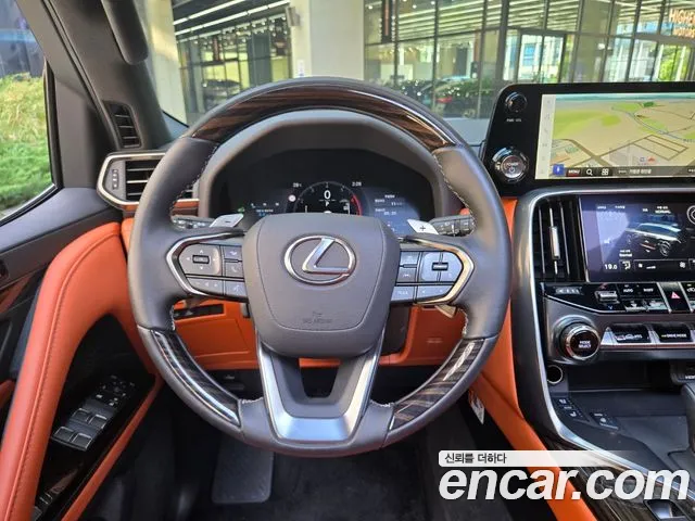 Lexus LX — Фото автомобиля 12