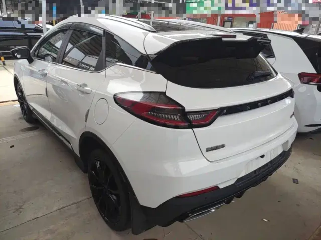Geely Emgrand S — Фото автомобиля 4
