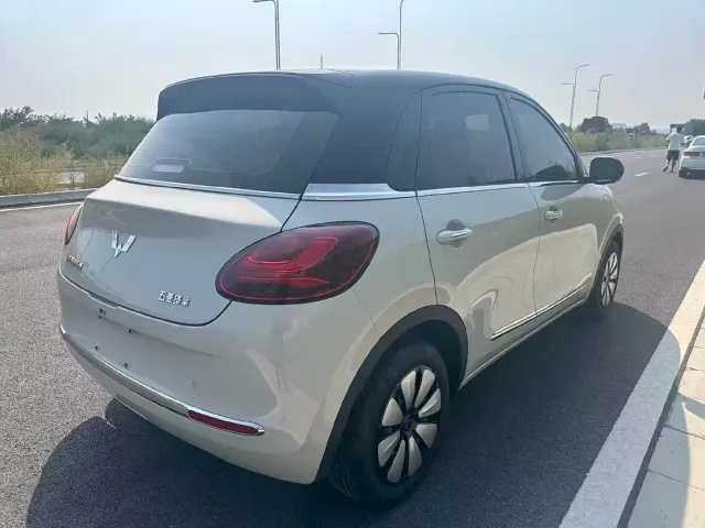 Wuling Bingo — Фото автомобиля 7