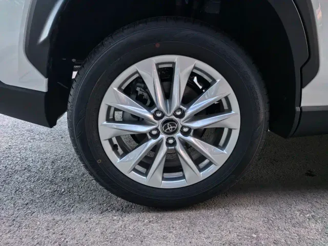 Toyota Corolla Cross — Фото автомобиля 14