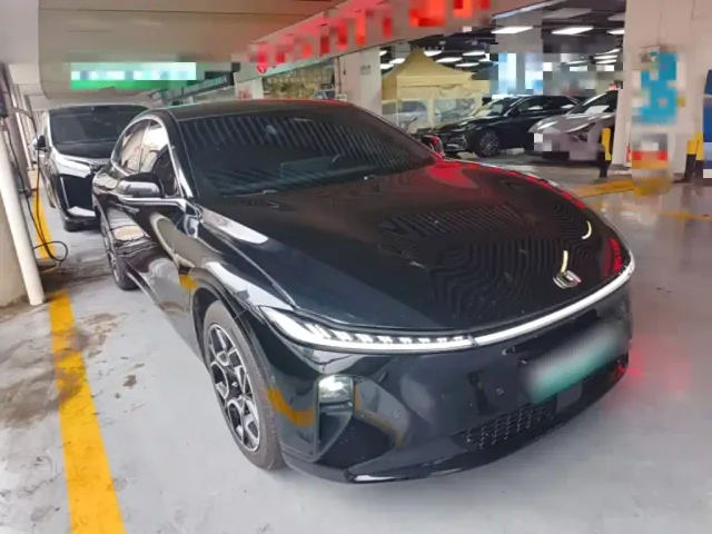 Changan Qiyuan A07 — Фото автомобиля 3