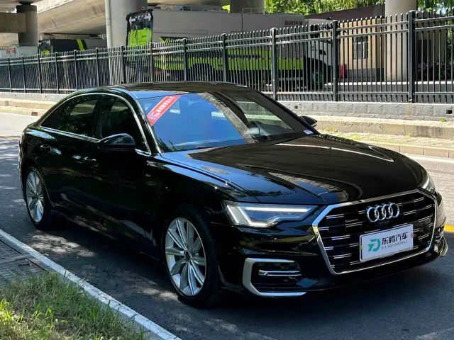 Audi A6L — Фото автомобиля 3