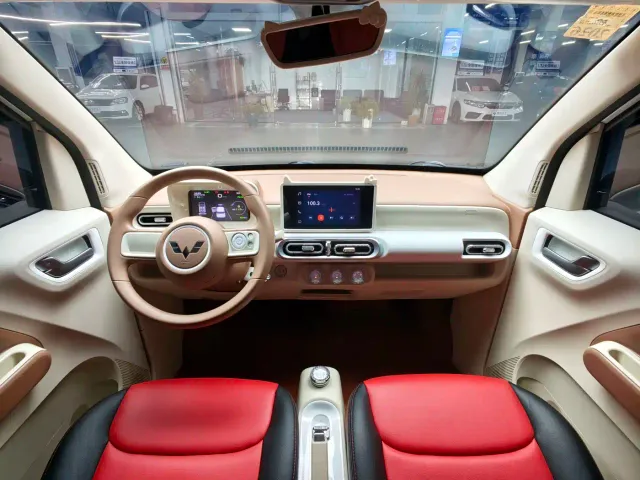 Wuling Hongguang Mini EV — Фото автомобиля 4