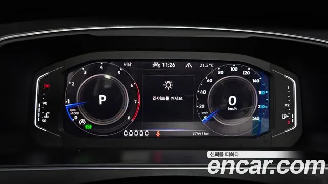 Volkswagen Tiguan — Фото автомобиля 11