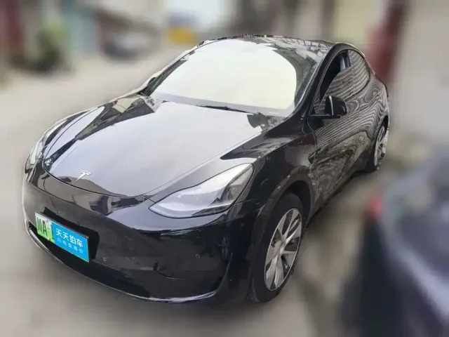 Фотография автомобиля — Tesla Model Y