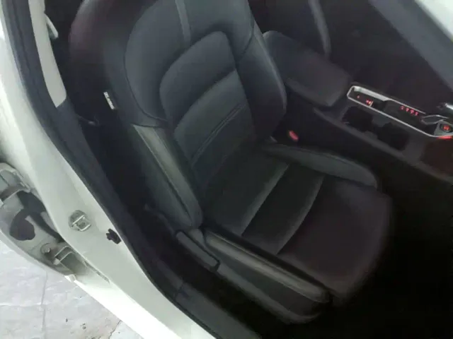 Nissan Sylphy — Фото автомобиля 24