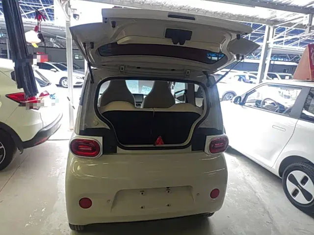Wuling Hongguang Mini EV — Фото автомобиля 18