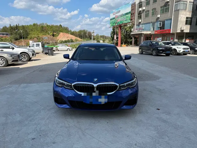 BMW 3 Series — Фото автомобиля 2