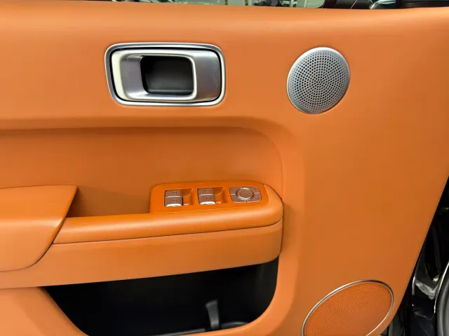 Li Auto L8 — Фото автомобиля 13