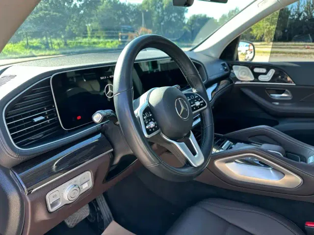 Mercedes-Benz GLE-Class — Фото автомобиля 15
