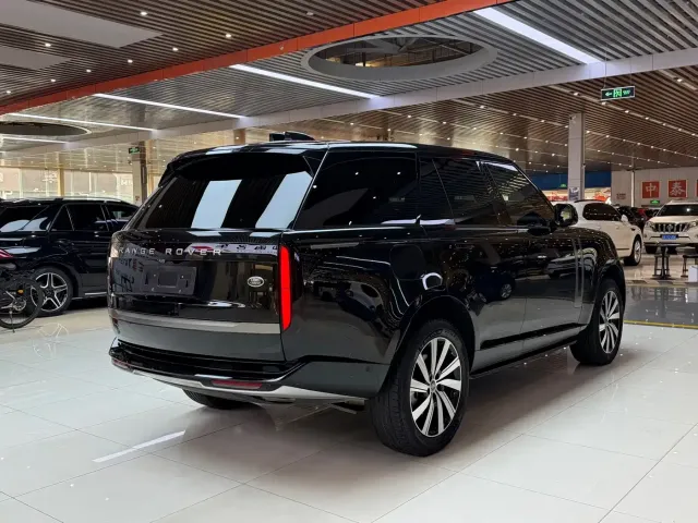 Land Rover Range Rover — Фото автомобиля 12