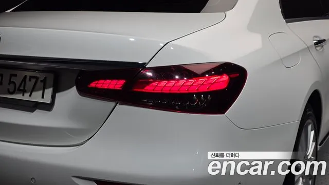 Mercedes-Benz E-Class W213 — Фото автомобиля 8