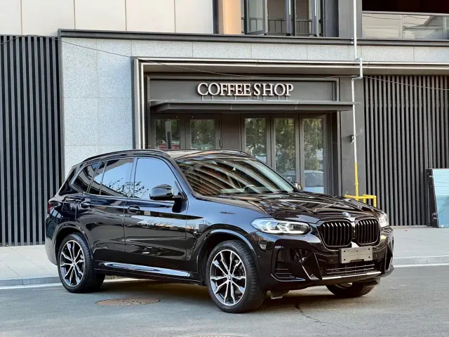 BMW X3 — Фото автомобиля 3