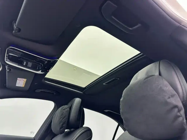 Mercedes-Benz C-Class — Фото автомобиля 17