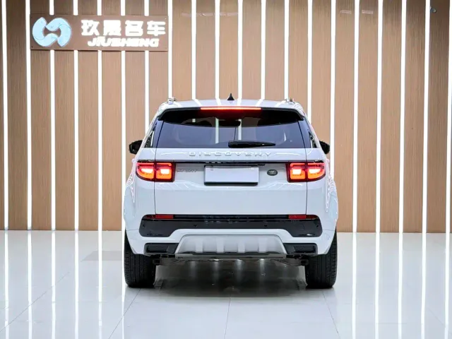 Land Rover Discovery Sport — Фото автомобиля 5