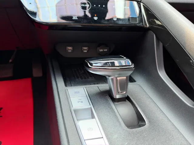 Hyundai Elantra — Фото автомобиля 11