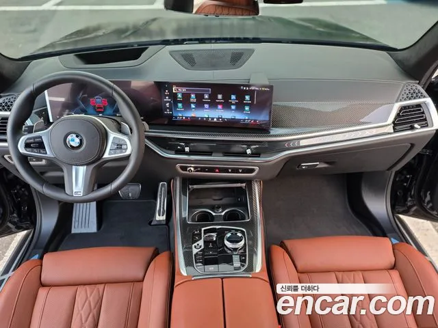 BMW X7 — Фото автомобиля 3